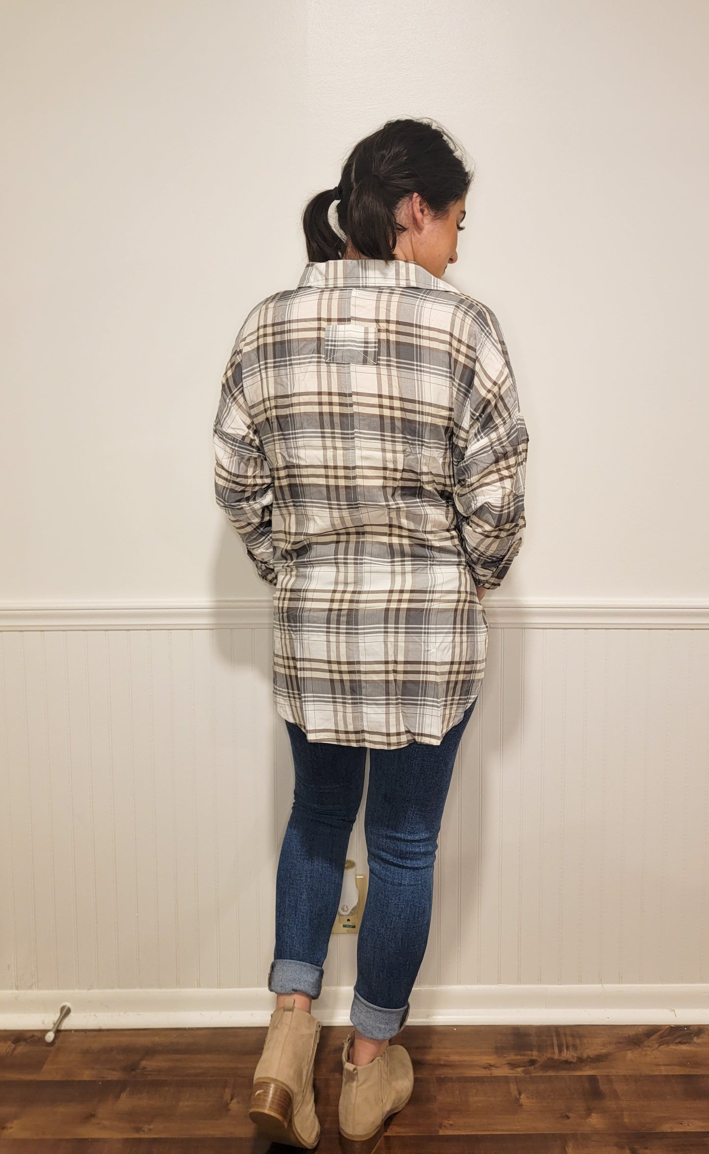 Fill Your Cup Plaid Top in Grey