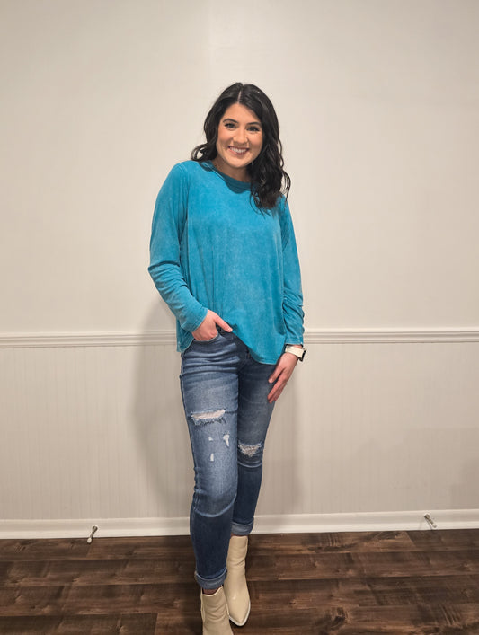 Girl On The Go Top in Teal