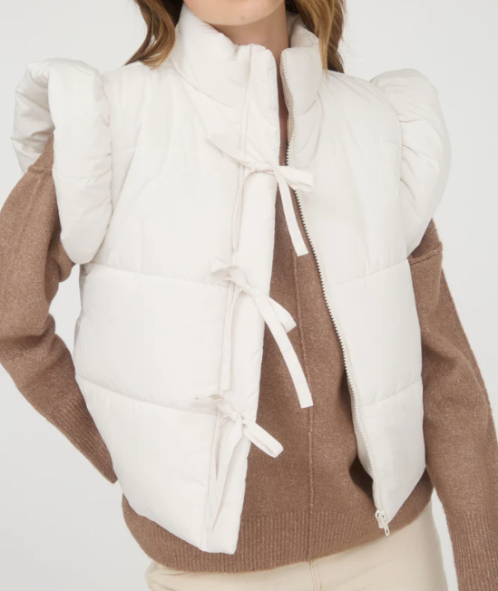 Bows and Kisses Puffer Vest in Cream